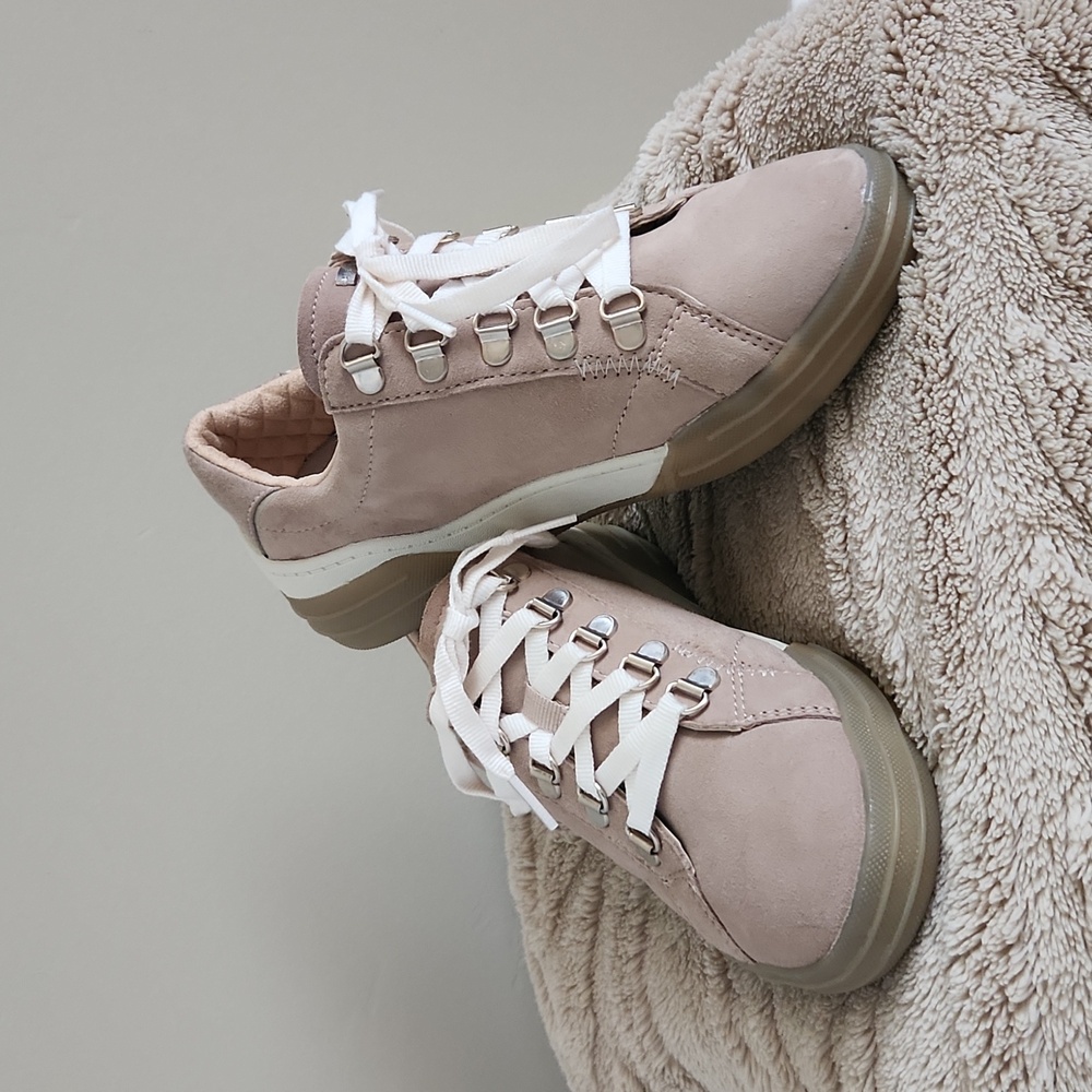 Dr. Scholl's For Keeps Casual Sneaker Taupe Sz 6.5